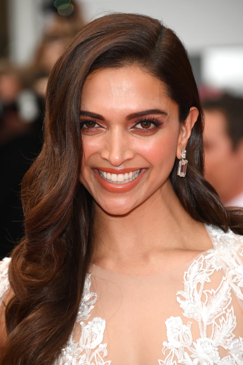 Deepika Padukone Best Hair and Makeup Looks | PS Beauty