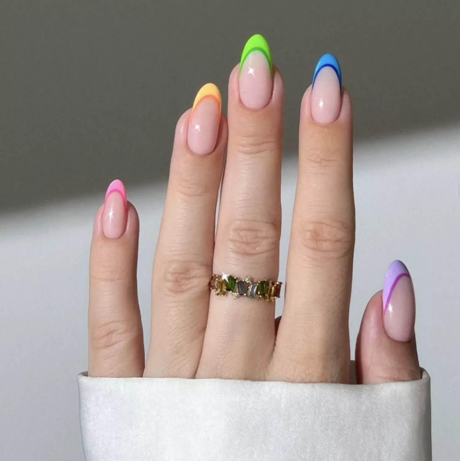 rainbow nails